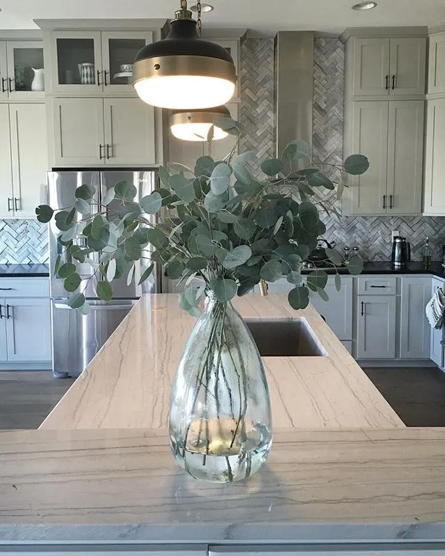 13786 ceramic vase kitchen