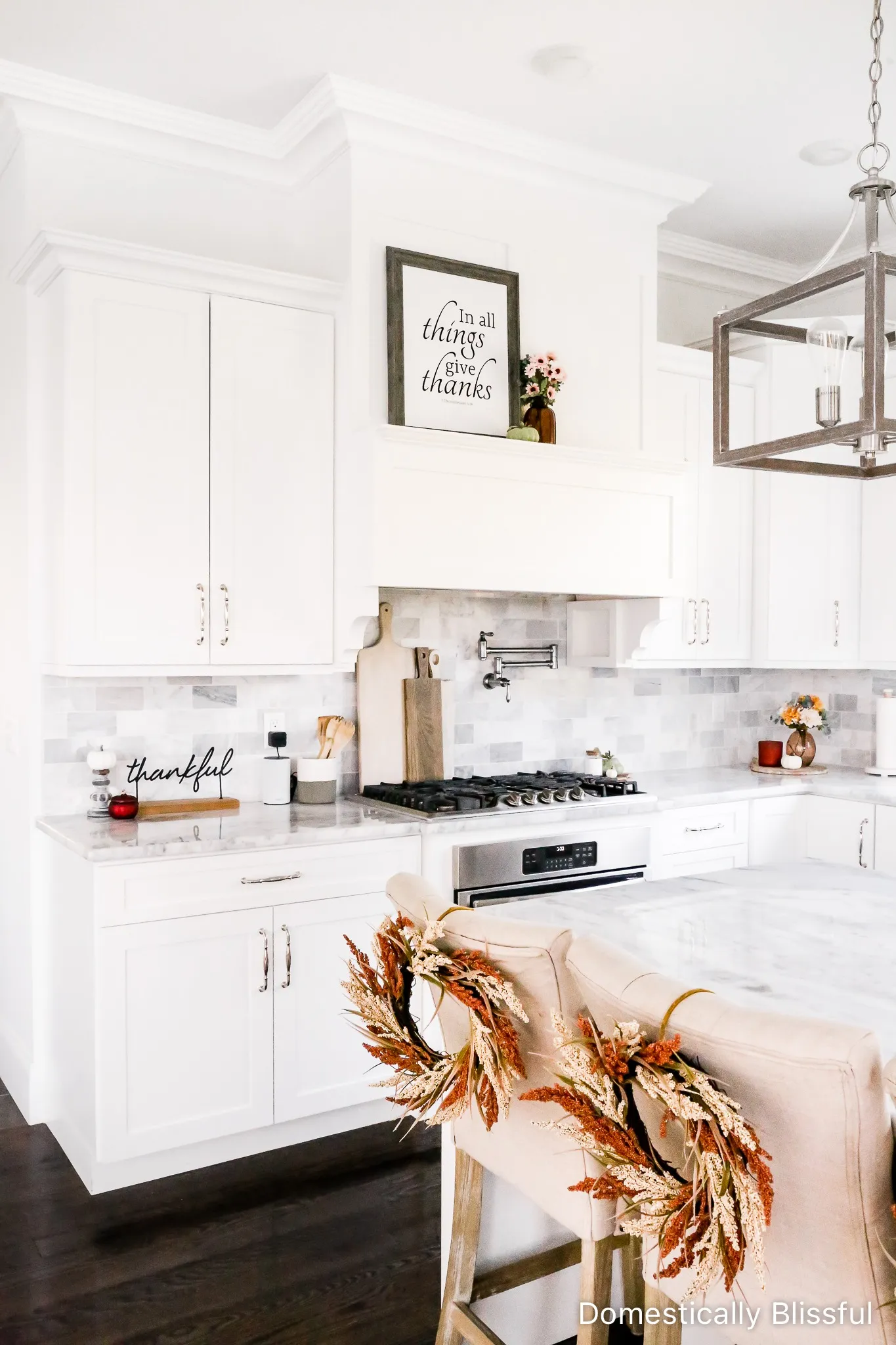 13815 warm kitchen colors