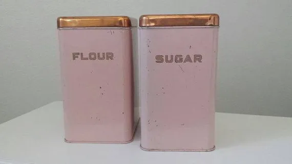 /img/13828-pink-kitchen-canisters-conclusion.webp