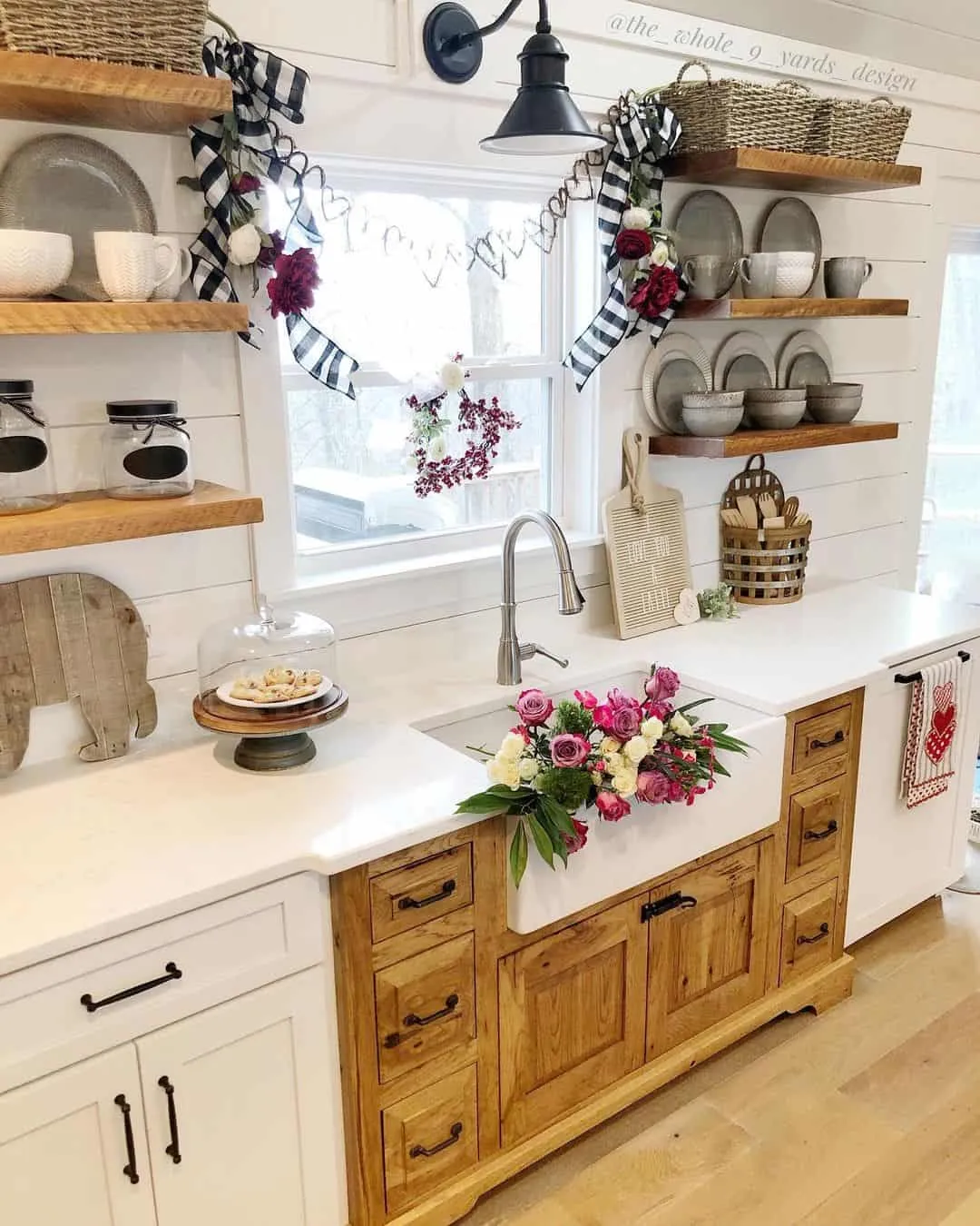 13842 vintage mirror kitchen