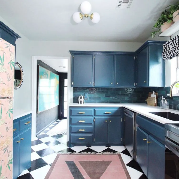 13860 stencil kitchen rug