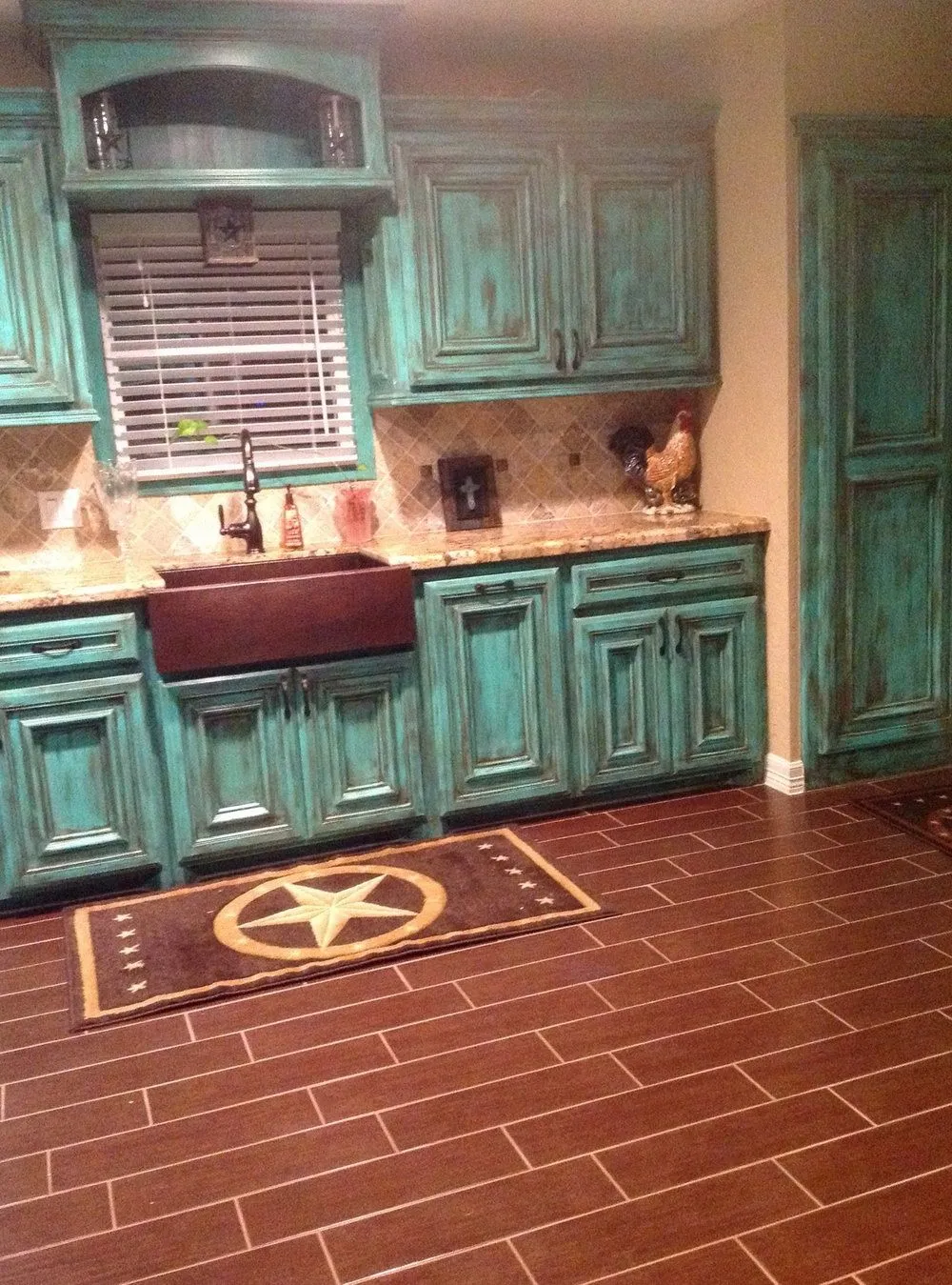 13863 black and teal kitchen lighting