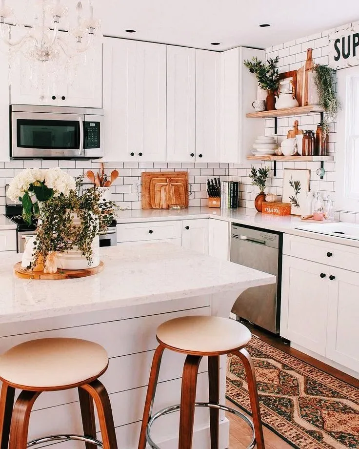 13894 chalkboard wall