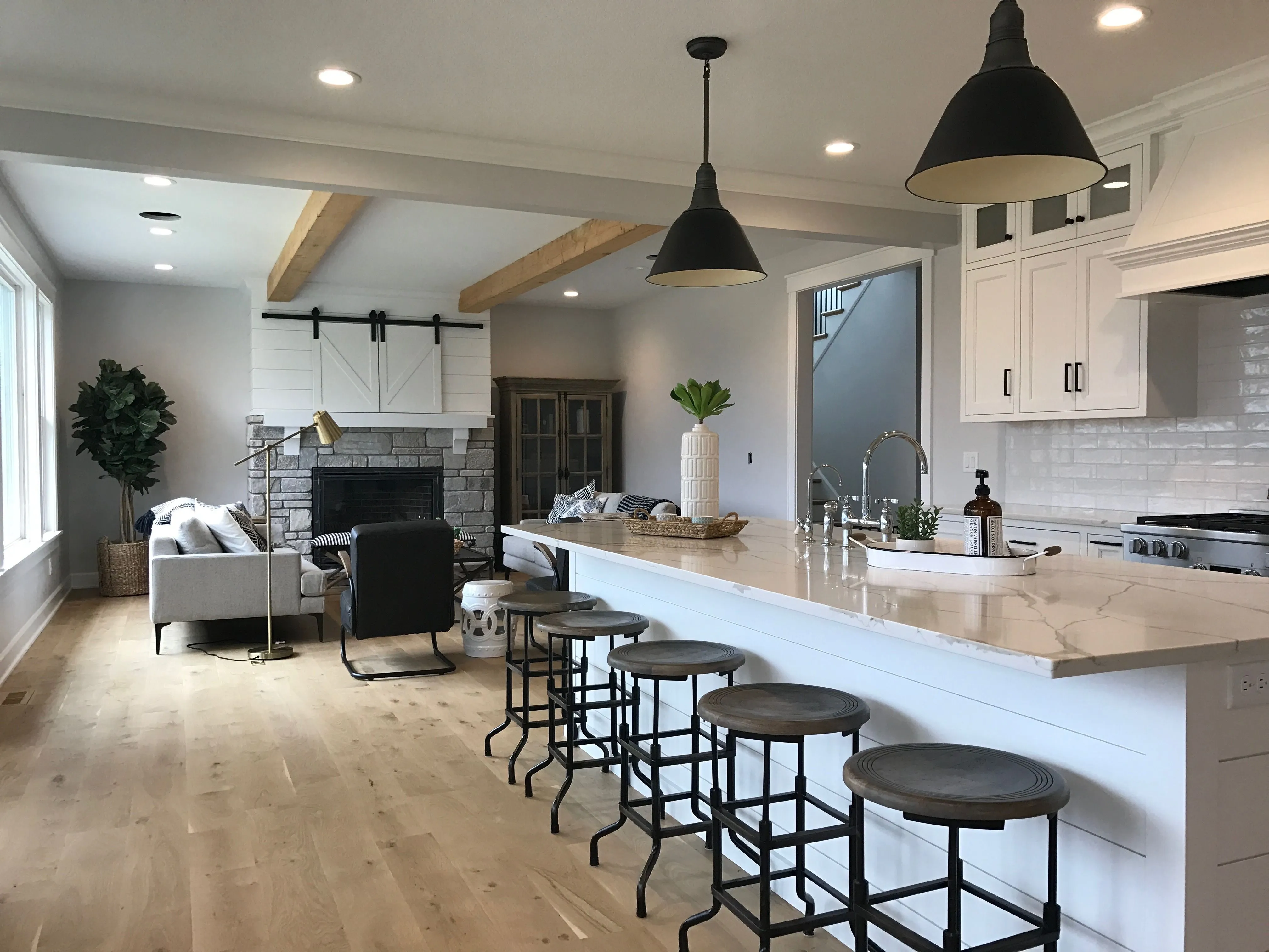 13911 farmhouse industrial kitchen 1