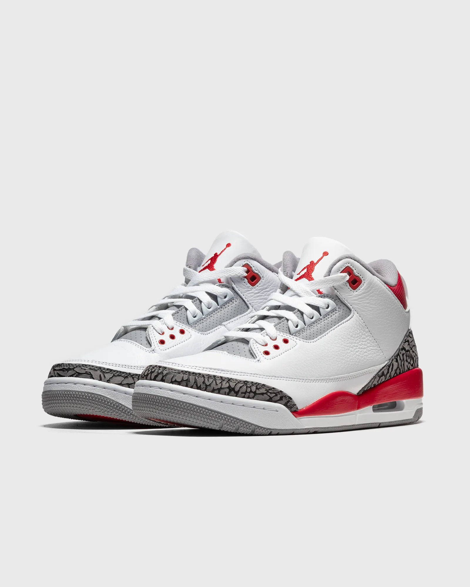 13946 air jordan fire red wall art