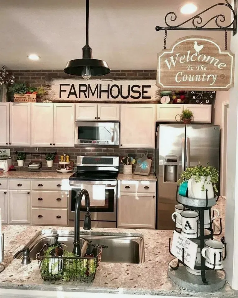 13961 thrift store farmhouse kitchen