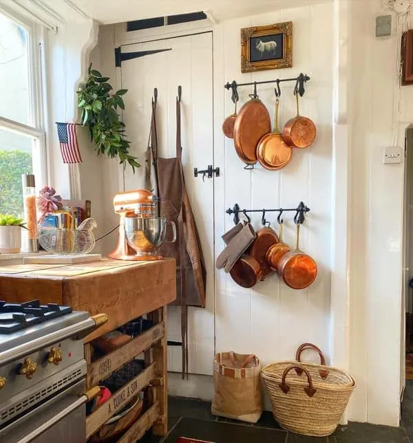 13964 copper neutral kitchen