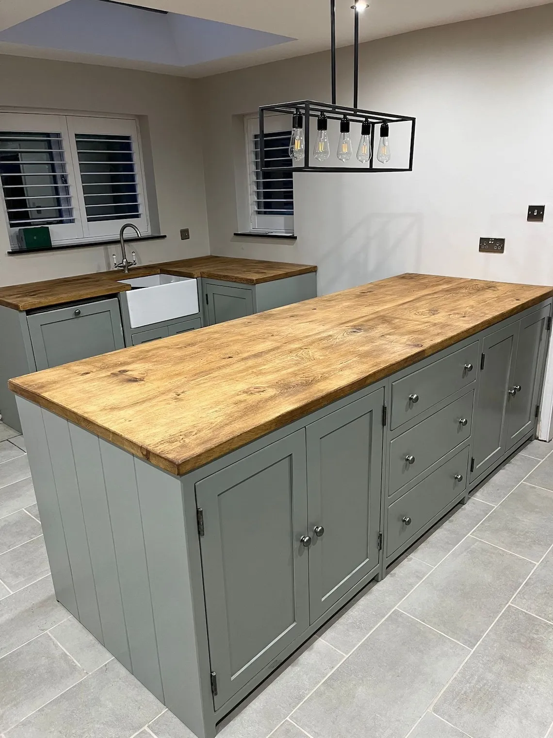 13967 reclaimed wood shelves