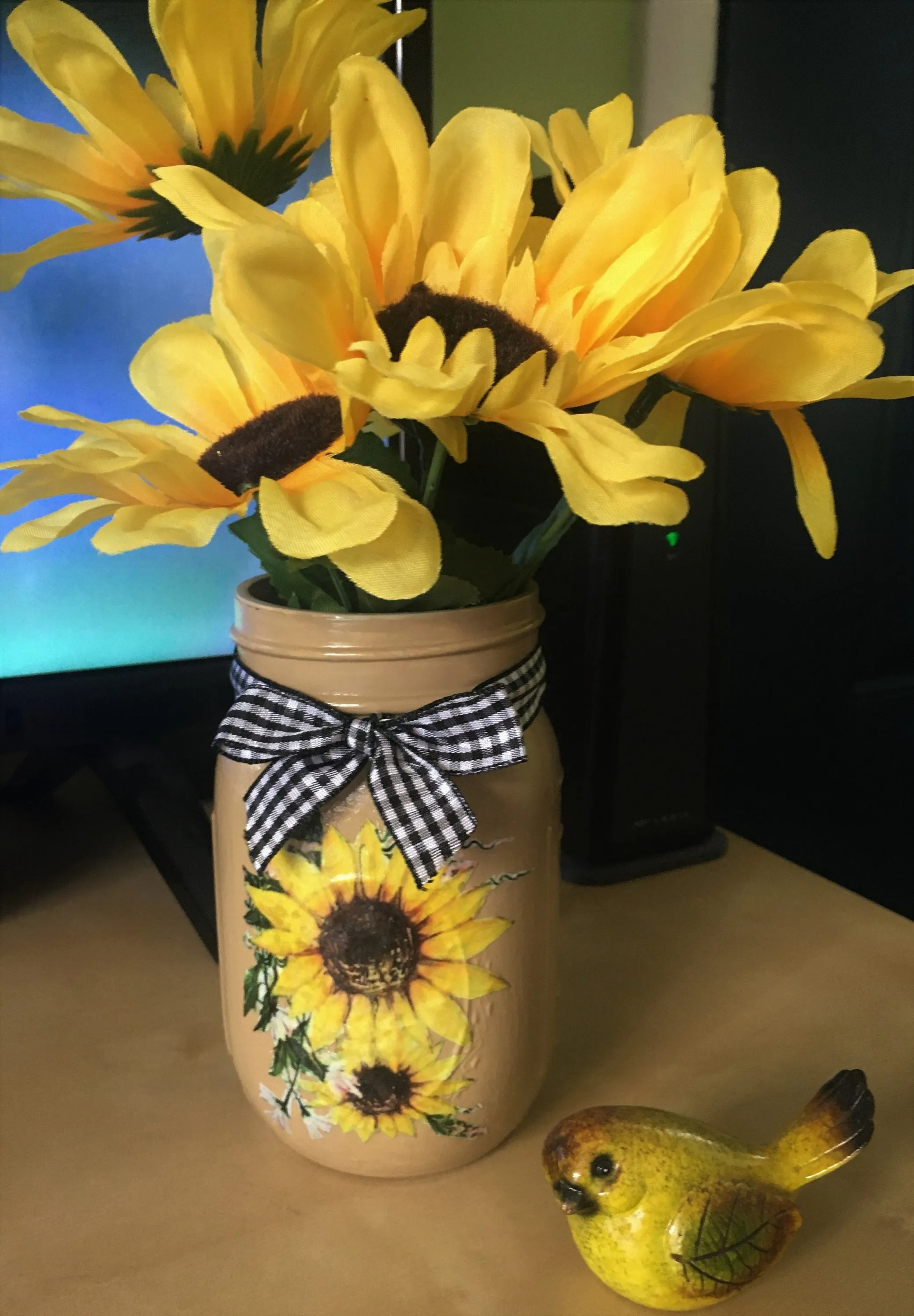 14043 sunflower kitchen accessories