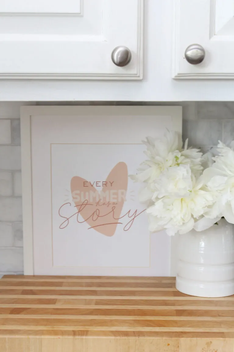 14057 white kitchen wood elements