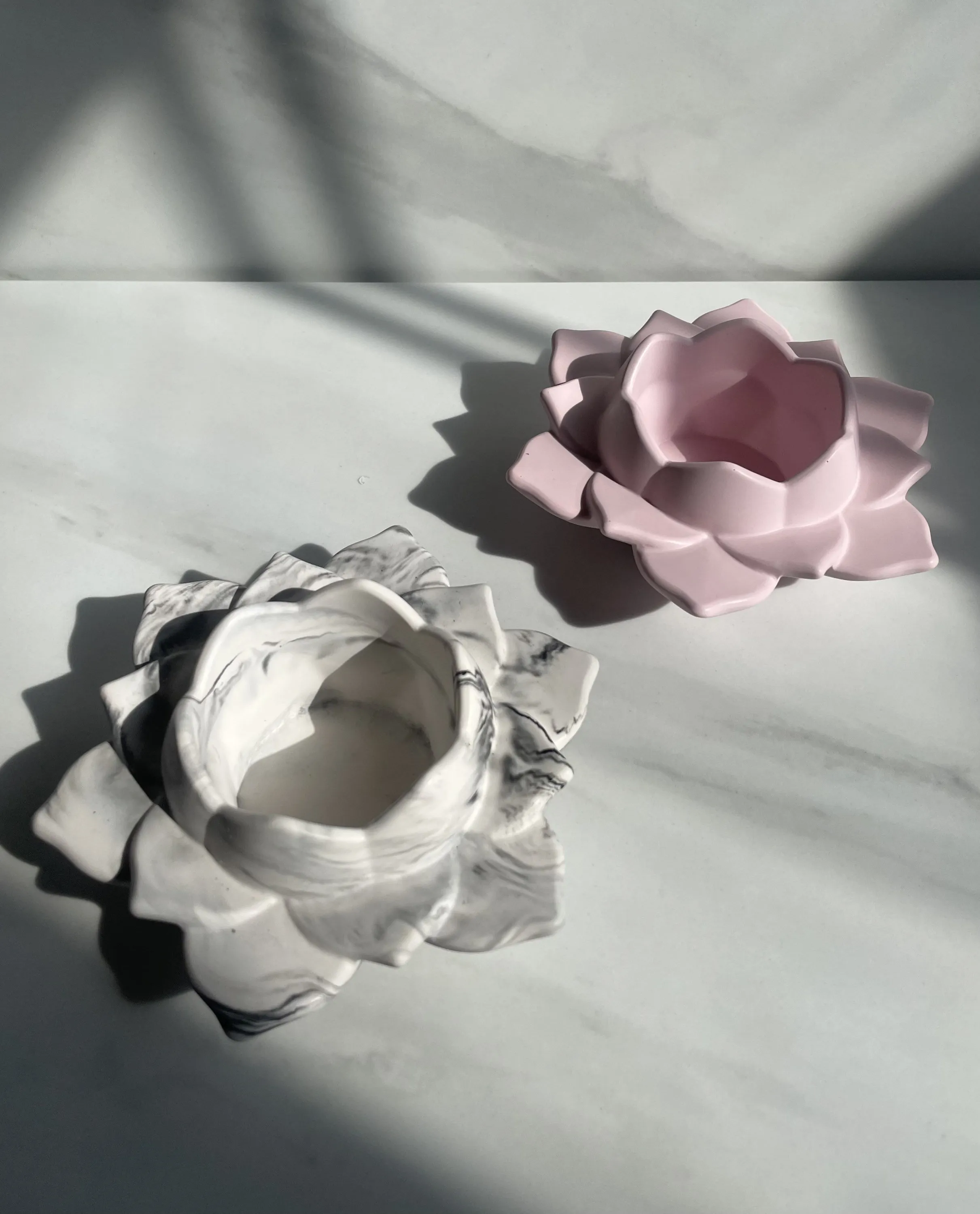 14062 lotus flower accents