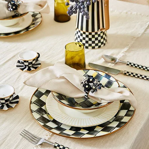 14063 mackenzie child kitchen image1